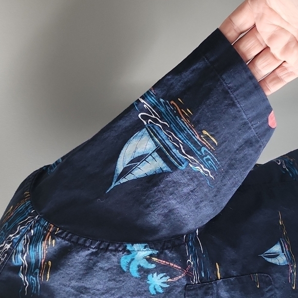 American Eagle Navy blue sailboat button-down shirt Size: MT - Picture 7 of 10